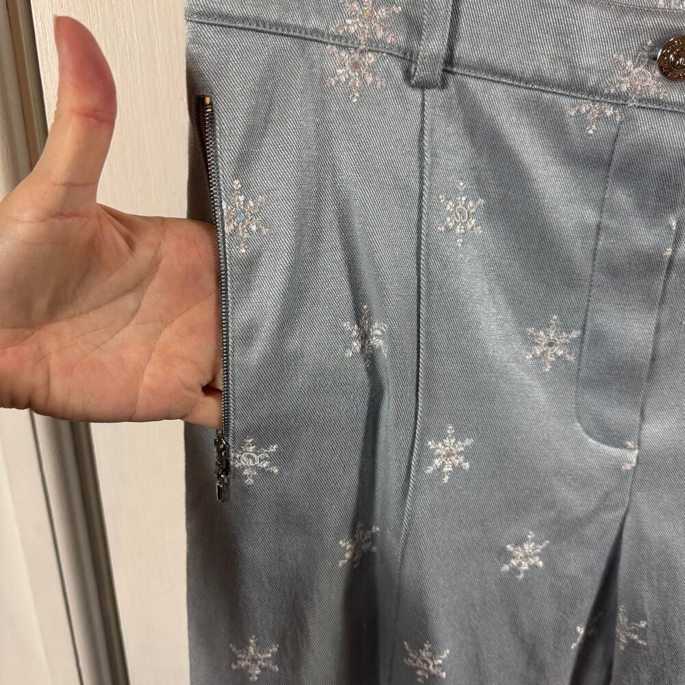 St. John Gray Snowflake Sequin Cargo Pants Sz 14 Zip Hem Holiday Business Casual - Picture 5 of 12